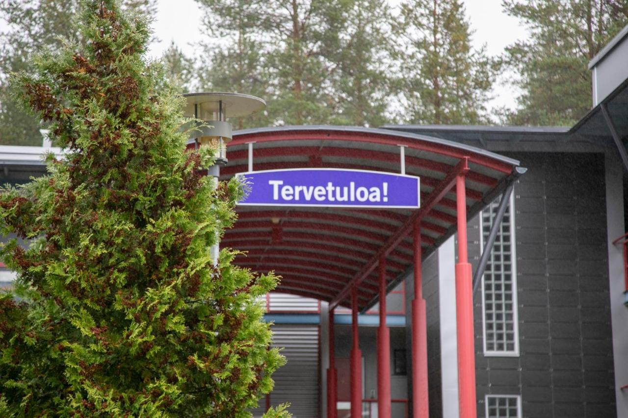 Hotel Uusikuu Mikkeli Bagian luar foto