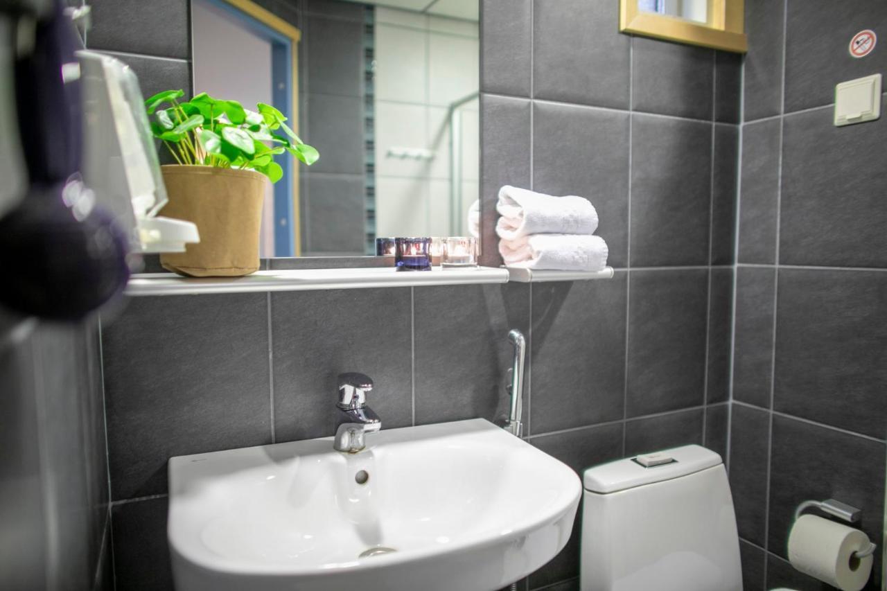 Hotel Uusikuu Mikkeli Bagian luar foto