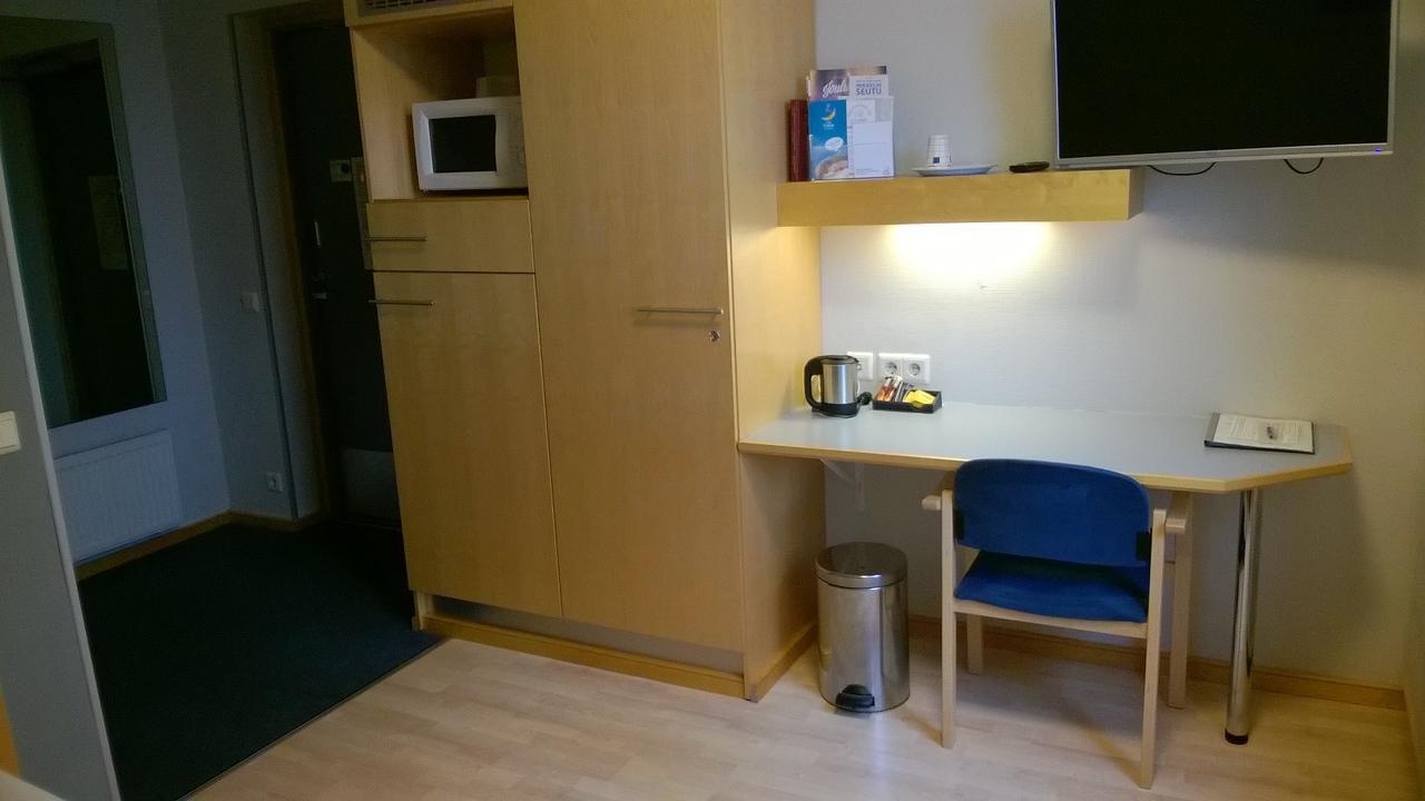 Hotel Uusikuu Mikkeli Bagian luar foto