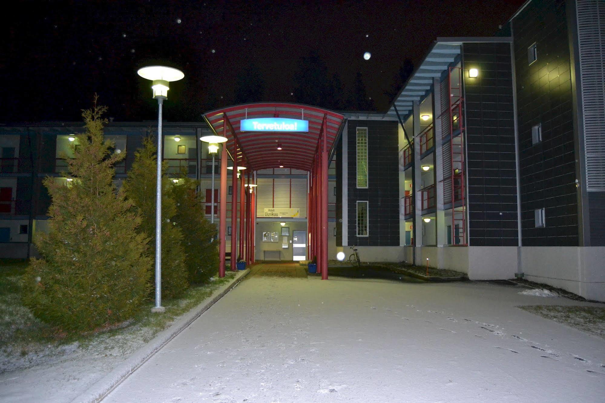 Hotel Uusikuu Mikkeli Bagian luar foto