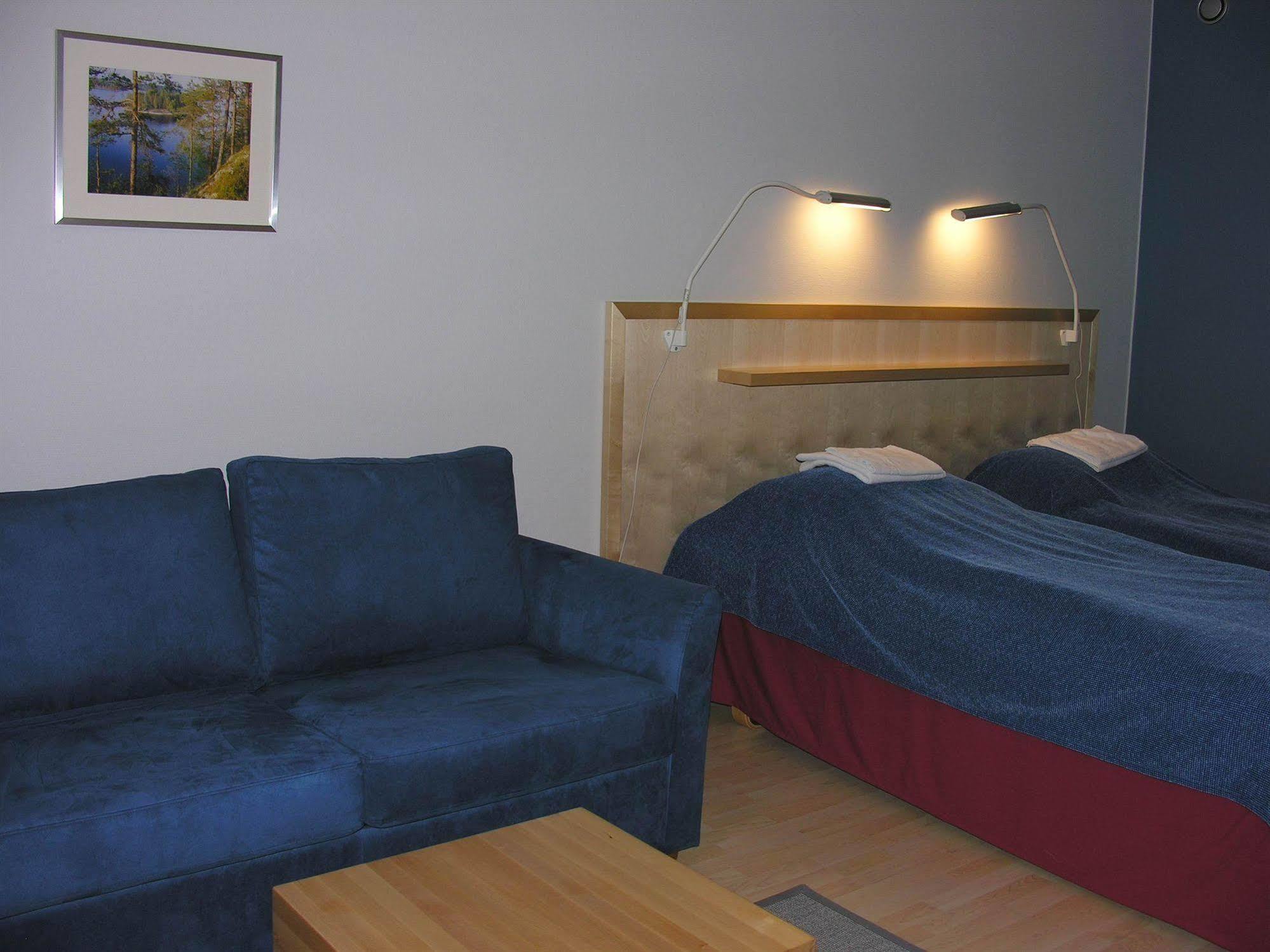 Hotel Uusikuu Mikkeli Bagian luar foto